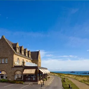 De La Pointe Du Grouin Hotel