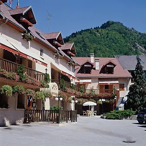 https://hotel-de-la-poste-corps.hotels-rhonealpes.com